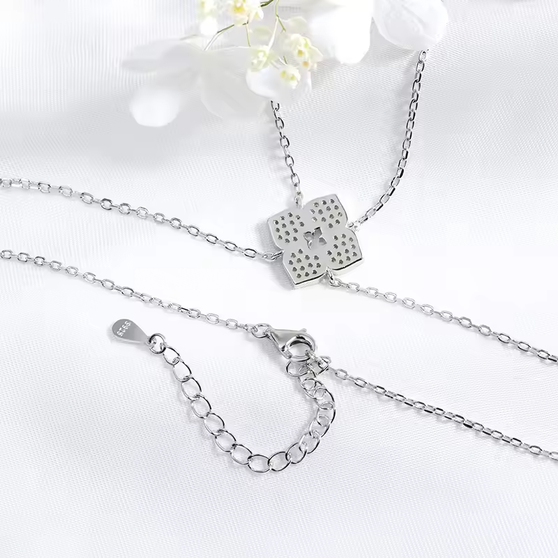 Full Moissanite Necklaces Sparkling Flowers Long Chain Wedding Girls Gift Lab Diamond Pendant 925 Sterling Silver Jewelry